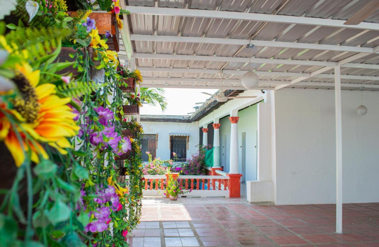Hostal Maranatha Santa Marta  Extérieur photo